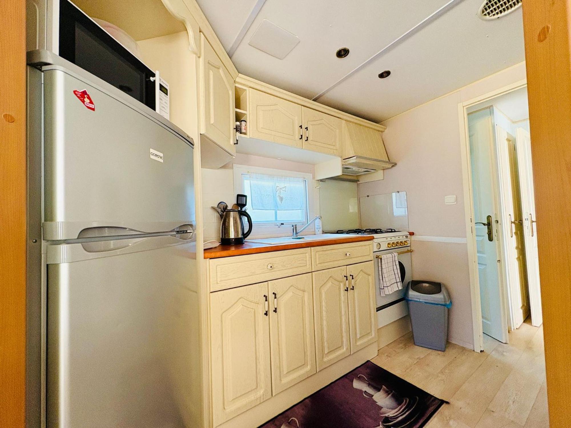 לס מתה Mobil'Home Climatise Terrain Prive Proche Du Zoo De La Palmyre מראה חיצוני תמונה